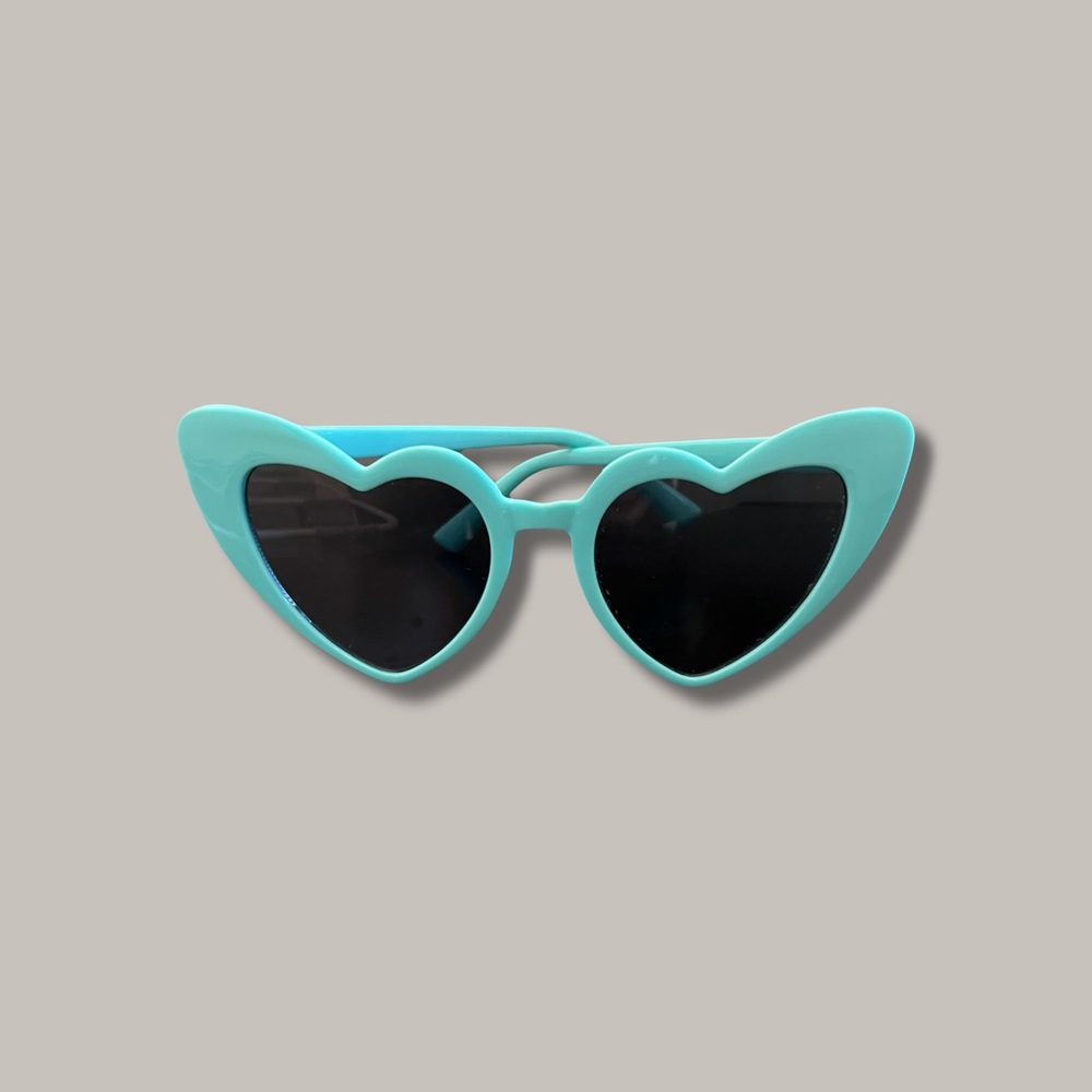 Blue Heart-Shaped Sunglasses “Bride Tribe”